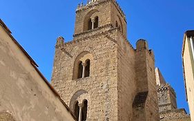 Rocca&Torre Houses